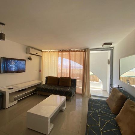 Appartamento Seaside House & Free Parking Eilat Esterno foto